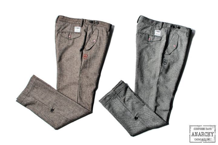 ROLL UP WOOLEN PANTS 